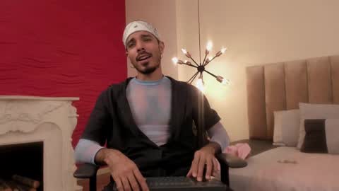 miguelsanfrancisco online show from 7, 2, 2025