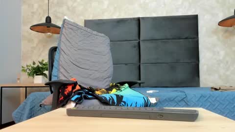 miguelsanfrancisco online show from 12, 3, 2025