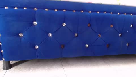 miha_califa online show from 3, 12, 2025