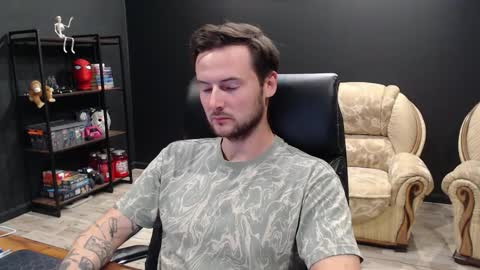 Misha Winchester online show from 2, 10, 2025