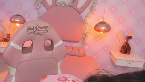 Snapshot of miia_desire chatting on 16, 4, 2026 Mia Desire online show from 16, 4, 2026