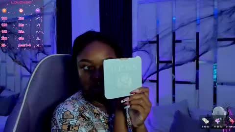 Snapshot of miia_schwarz chatting on 2, 11, 2025 Miia Schwarz online show from 2, 11, 2025