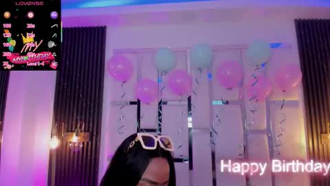 Snapshot of miia_schwarz chatting on 29, 11, 2025 Miia Schwarz online show from 29, 11, 2025