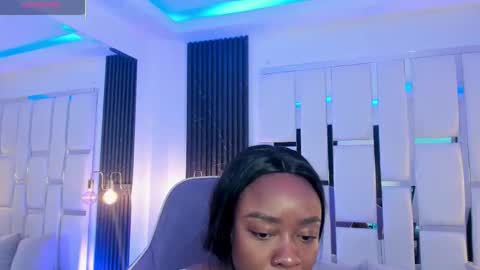 Miia Schwarz  online show from 4, 2, 2026