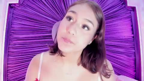 Snapshot of miiss_emmy chatting on 11, 6, 2026 Emmy online show from 11, 6, 2026