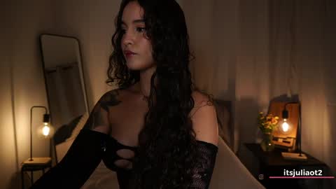 Snapshot of miissjulia chatting on 27, 5, 2026 online show from 27, 5, 2026