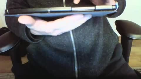 Snapshot of mik116 chatting on 5, 12, 2024 mik online show from 5, 12, 2024