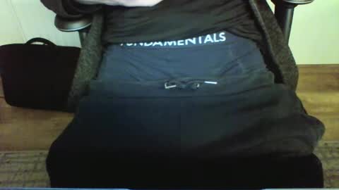 Snapshot of mik116 chatting on 6, 1, 2025 mik online show from 6, 1, 2025