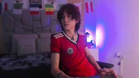 Snapshot of mika_kill_milo chatting on 25, 6, 2026 Mika Milo. online show from 25, 6, 2026