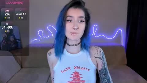 Snapshot of mika_reid chatting on 11, 10, 2025 Mika online show from 11, 10, 2025