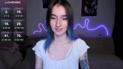 Snapshot of mika_reid chatting on 26, 2, 2026 Mika online show from 26, 2, 2026