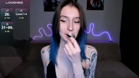 Mika online show from 16, 4, 2026