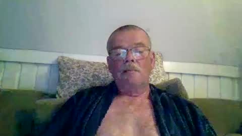 Snapshot of mikael42 chatting on 10, 5, 2026 mikael42 online show from 10, 5, 2026