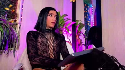 mikaelarangel online show from 20, 10, 2025