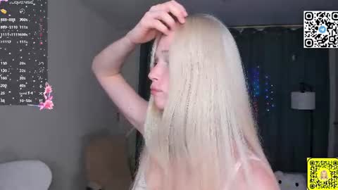 Snapshot of mikaelataron chatting on 1, 8, 2026 Angel girl online show from 1, 8, 2026