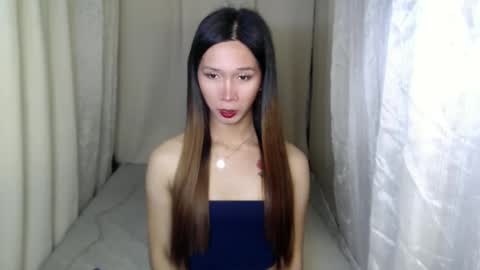 ELLA online show from 20, 1, 2025