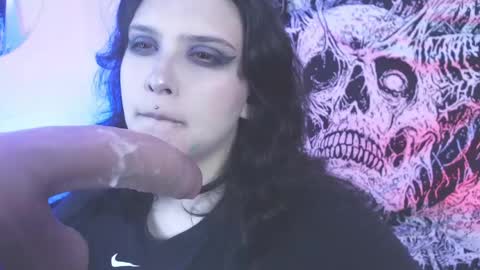 Mika online show from 14, 4, 2026