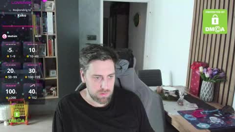 Mika online show from 18, 12, 2025