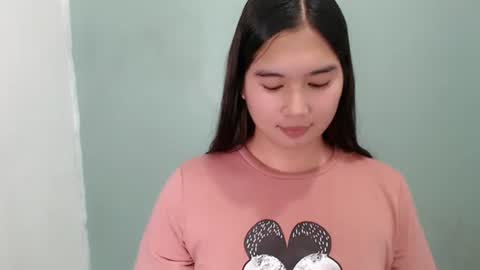 Snapshot of mikayla_slut chatting on 30, 9, 2025 Kyla online show from 30, 9, 2025