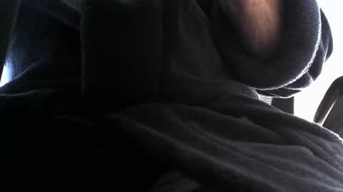 Snapshot of mike26051 chatting on 14, 5, 2026 mike26051 online show from 14, 5, 2026