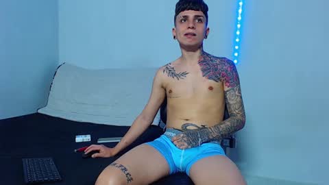 Mike IMDEPENDIENT MODEL online show from 9, 2, 2025