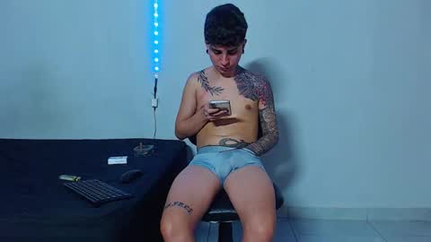 Mike IMDEPENDIENT MODEL online show from 16, 11, 2025