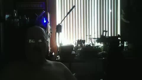 Snapshot of mike_allen4 chatting on 12, 6, 2026 mike_allen4 online show from 12, 6, 2026