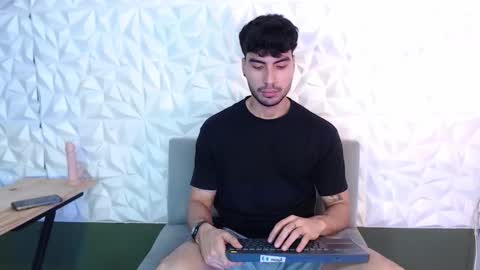 Mike online show from 10, 1, 2025