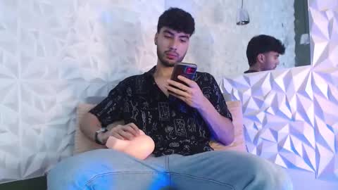 Mike online show from 22, 2, 2025