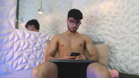 Mike online show from 24, 2, 2025