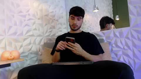 Mike online show from 8, 3, 2025