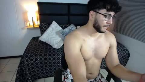  MIKE FOXXX online show from 12, 1, 2026