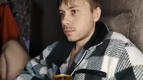 Snapshot of mike_peach chatting on 13, 2, 2025 mike_peach online show from 13, 2, 2025