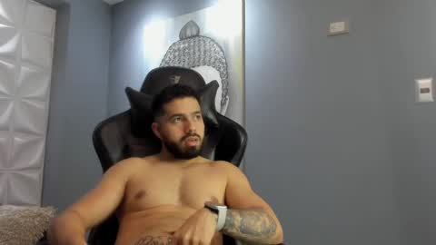 Snapshot of mikeblare chatting on 3, 1, 2025 Mike Blare online show from 3, 1, 2025