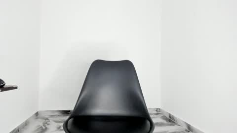 mikee_scooth online show from 20, 2, 2026