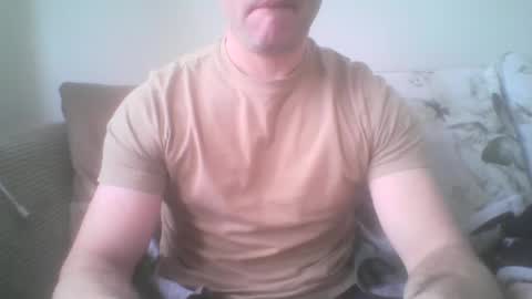 mikehockishuge9 online show from 12, 1, 2025