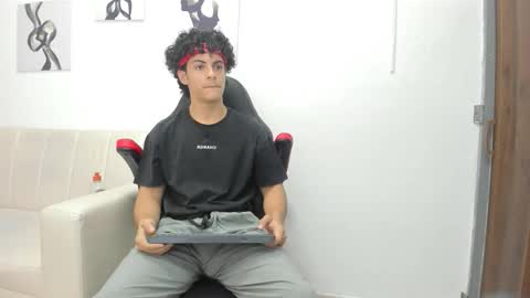 mikey_banji online show from 19, 9, 2025