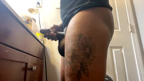 mikeyblunt online show from 26, 1, 2025