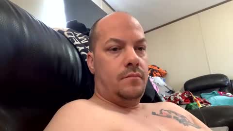 Snapshot of mikeylikesit2222 chatting on 2, 2, 2025 mikeylikesit2222 online show from 2, 2, 2025