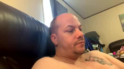 Snapshot of mikeylikesit2222 chatting on 11, 10, 2025 mikeylikesit2222 online show from 11, 10, 2025