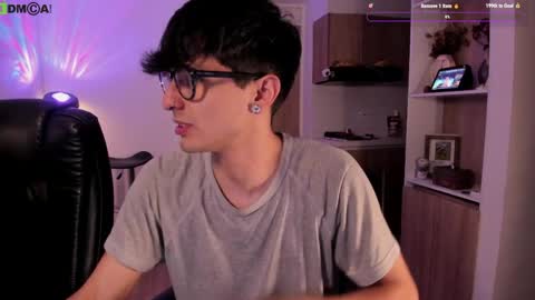 VIOLETAMIKE online show from 5, 4, 2026