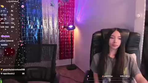 Snapshot of mikeyvioleta chatting on 23, 7, 2026 VIOLETAMIKE online show from 23, 7, 2026