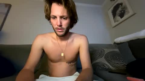 Snapshot of mikeywhite123 chatting on 11, 3, 2025 mikeywhite123 online show from 11, 3, 2025