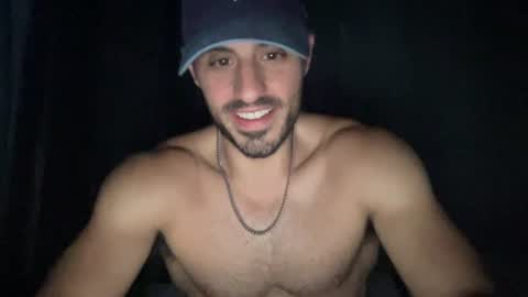 Snapshot of mikeyy2727 chatting on 19, 7, 2026 mikeyy2727 online show from 19, 7, 2026