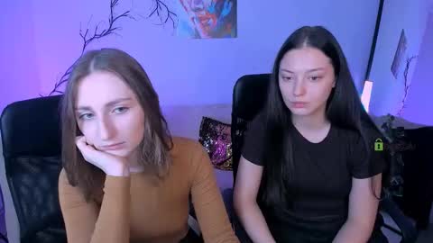 Miki online show from 14, 10, 2025