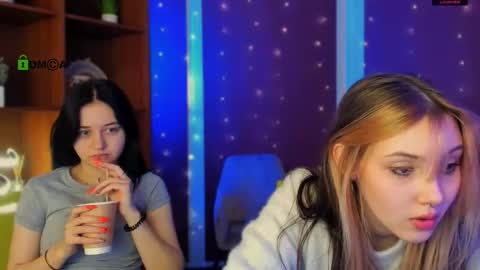 miki_ti online show from 23, 11, 2025