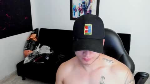 MIKKE online show from 22, 9, 2025