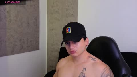 MIKKE online show from 4, 3, 2026