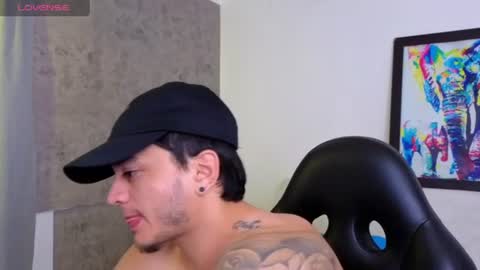 Snapshot of mikke_love chatting on 11, 6, 2026 MIKKE online show from 11, 6, 2026