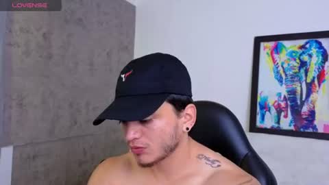 Snapshot of mikke_love chatting on 17, 6, 2026 MIKKE online show from 17, 6, 2026
